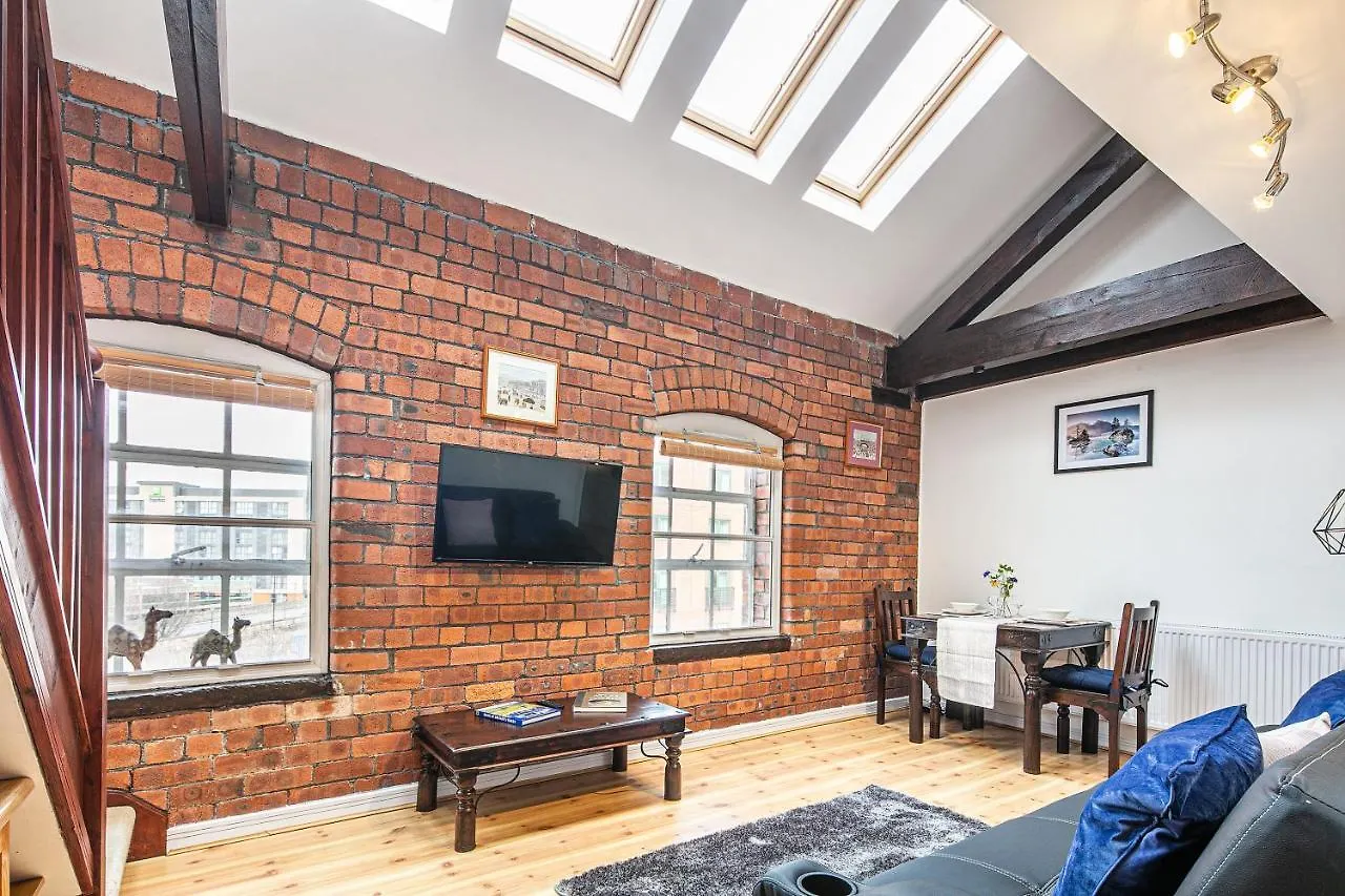 Beautiful 1-Bed Apartment In Grade Listed Warehouse - Victoria Quays, Sheffield City Centre, Free Parking, Pet Friendly, Netflix 0*,  Royaume-Uni
